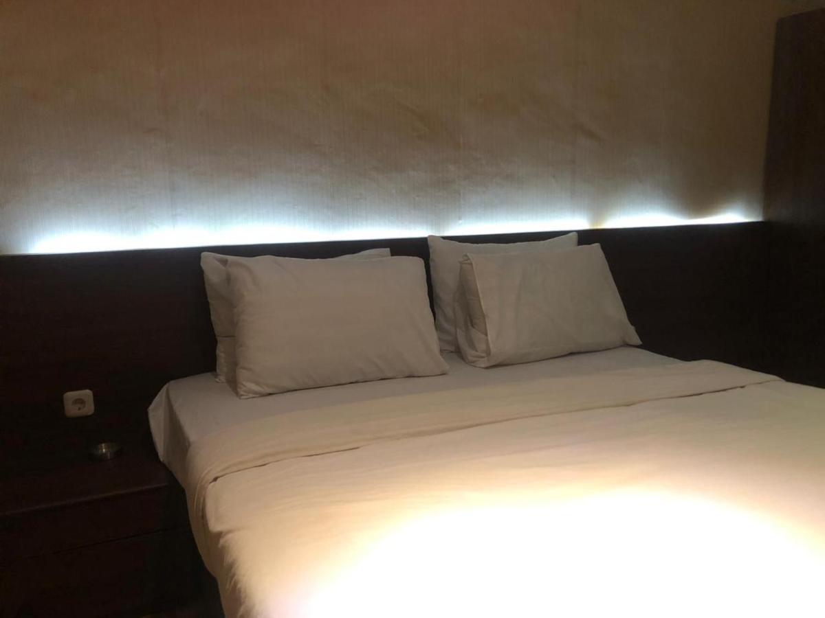 Hotel Aruni Ancol Yakarta Exterior foto