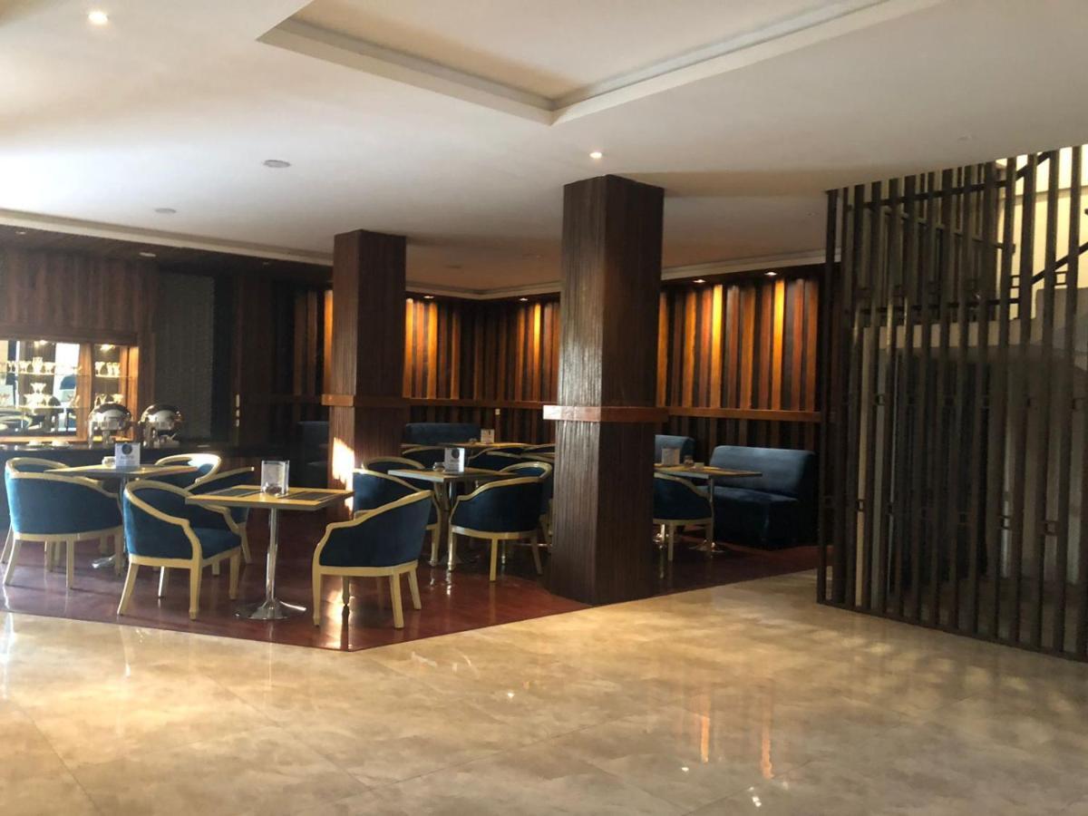 Hotel Aruni Ancol Yakarta Exterior foto